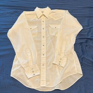 Vintage western button-down shirt Size M?